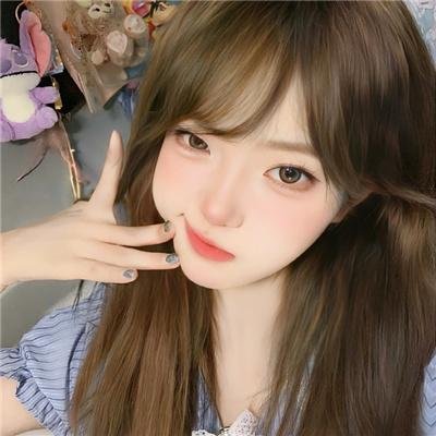 宝岛妖后封面