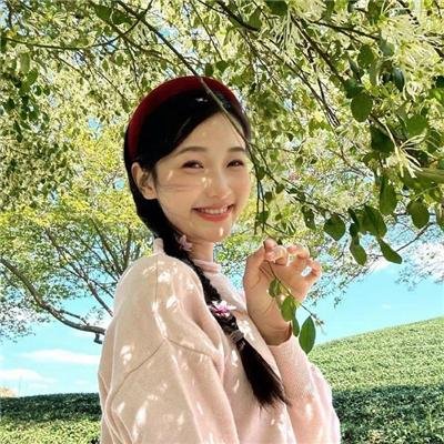 黑女孩封面